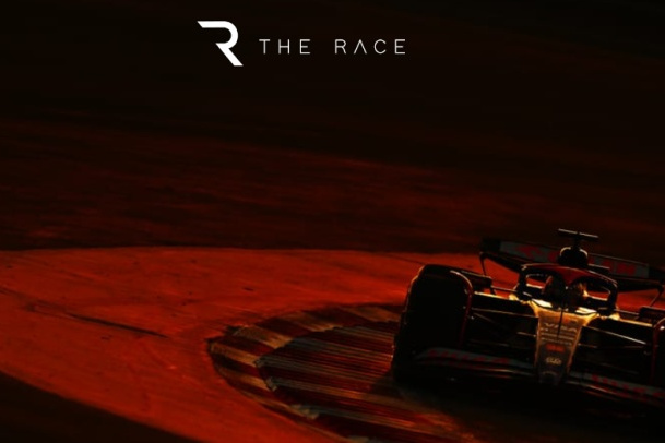 迈凯伦逆转哈斯车队,拉塞尔扛起全队 迈凯伦逆转哈斯车队,拉塞尔扛起全队