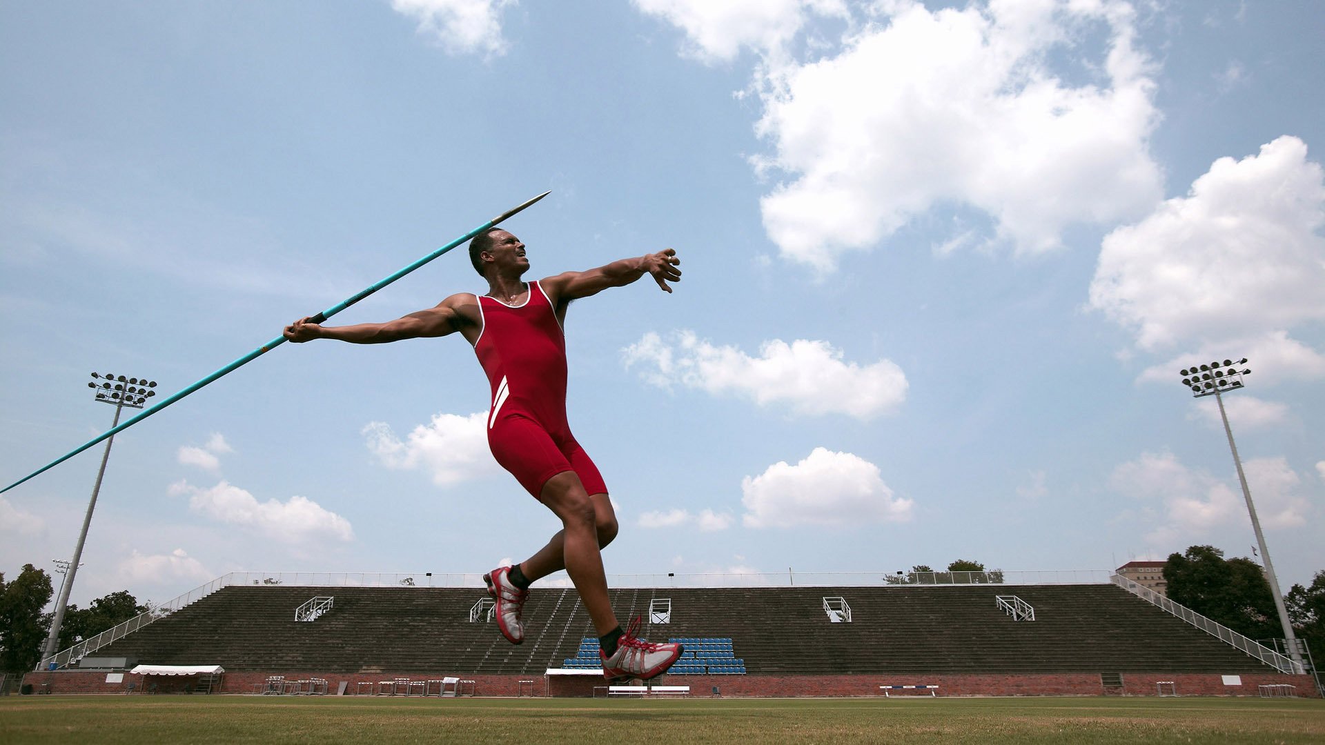 迪亚斯爆发，尤文制霸阿尔及利亚，一场足球殖民的华丽复辟