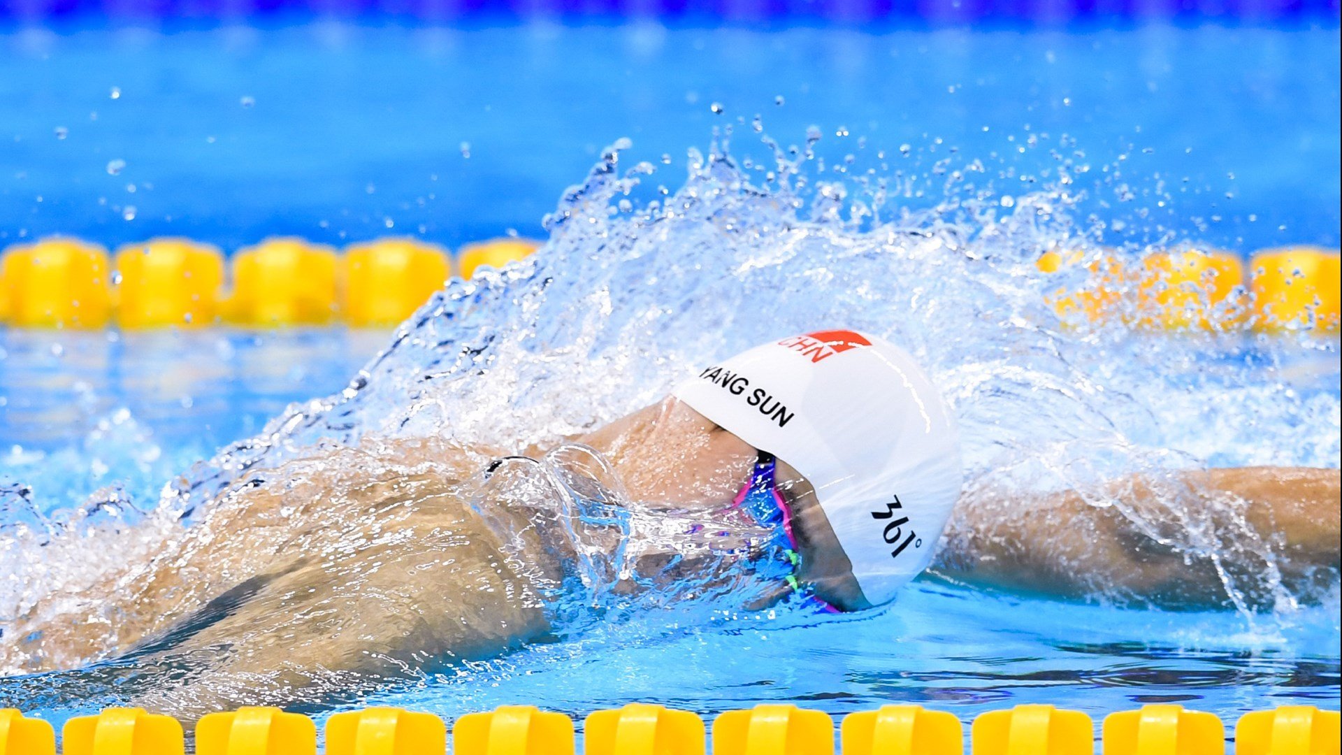 C罗爆发,英雄迟暮还是时代不灭的火焰?